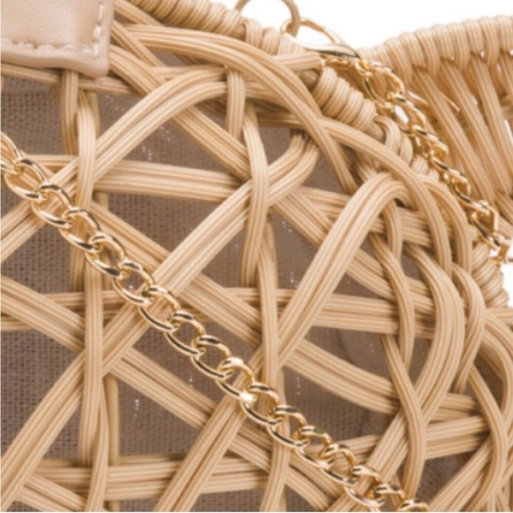 Tommy Bahama Viral “Turtle Time” Purse with Gold Chain Accessory - Picture 3 of 12